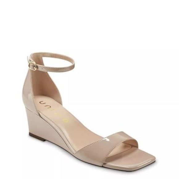 Unisa Women's Karder Wedge Sandal, Beige 7.5 M US - Picture 1 of 1